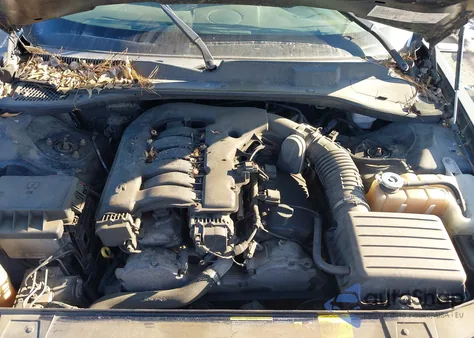 2005 Chrysler 300 Touring from USA, damaged, VIN 2C3JA53G25H157379